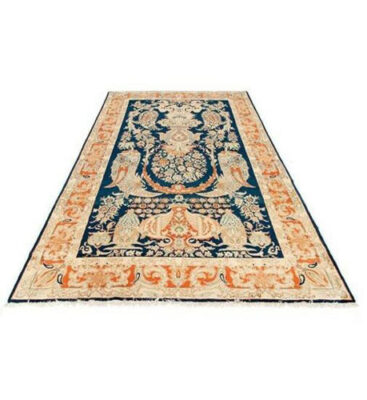Hand-Knotted Persian Farahan Rug (Classical Elegant All-over Floral) – Cream Wool