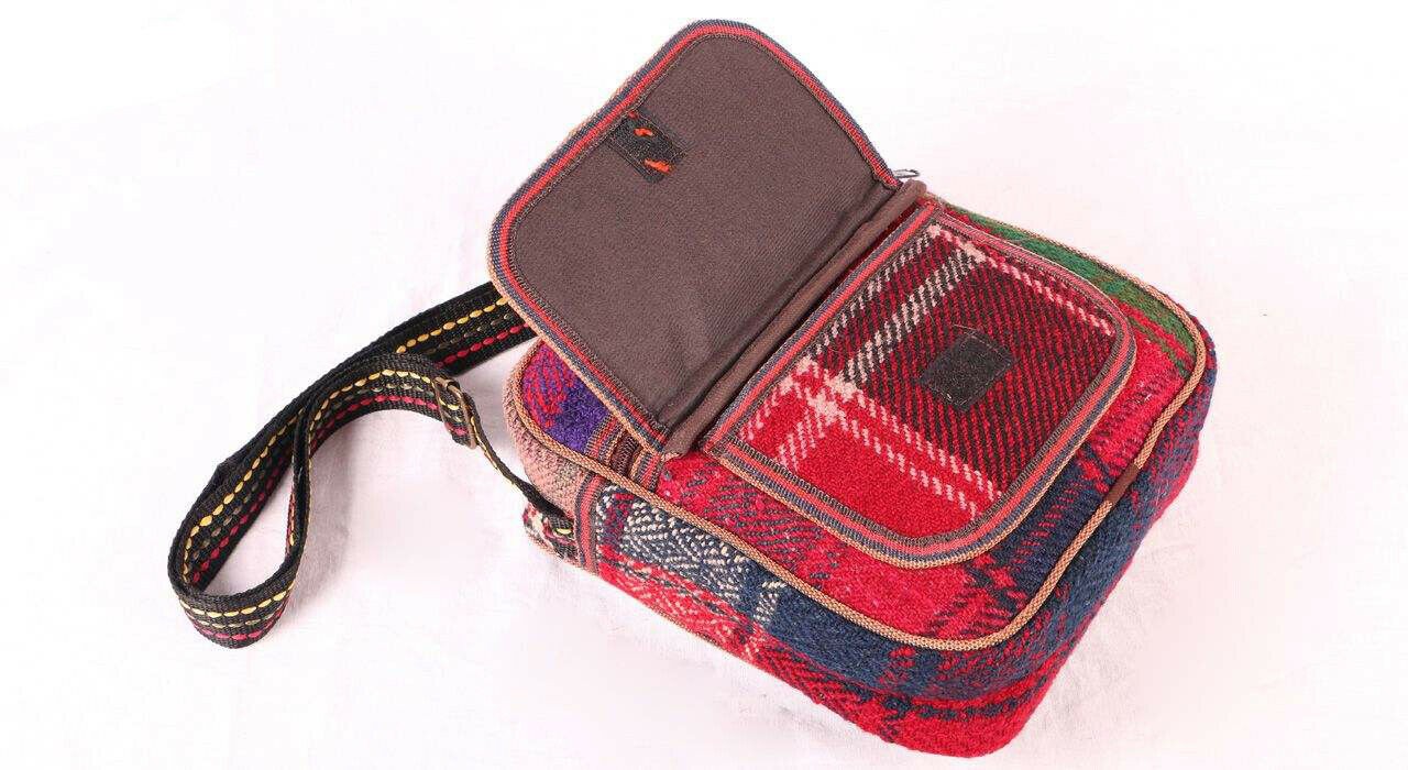 Kilim Crossbody Bag – Traditional Persian Jajim SO-5
