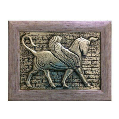Persian Ancient Horse Engraved Brass Wall Art – Traditional Iranian Decorative Metal Art