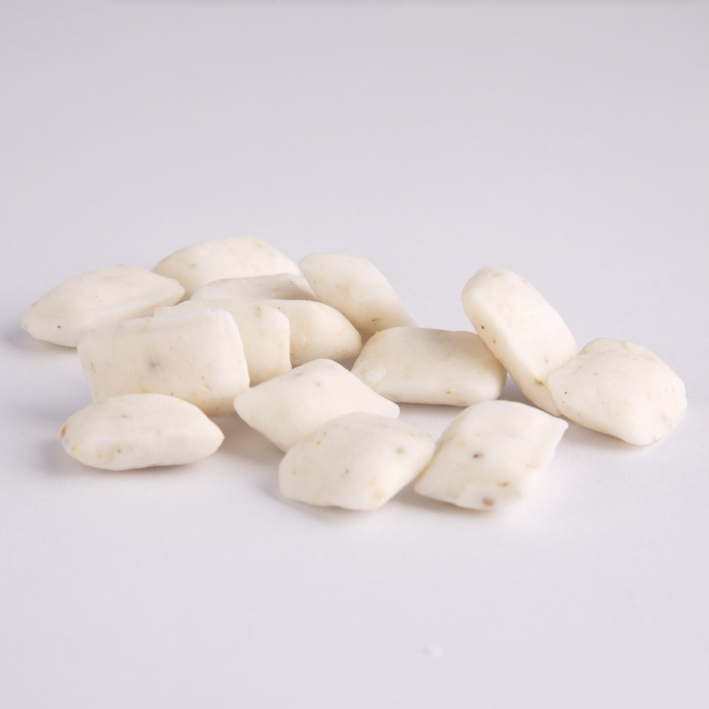 Persian Shekar Panir – Coated Candy with Cardamom (2x)