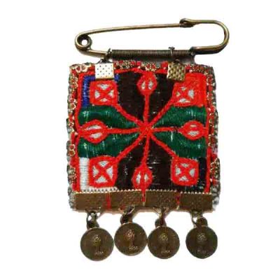 Traditional Balochi Embroidered Safety Pin Brooch – Cultural Design