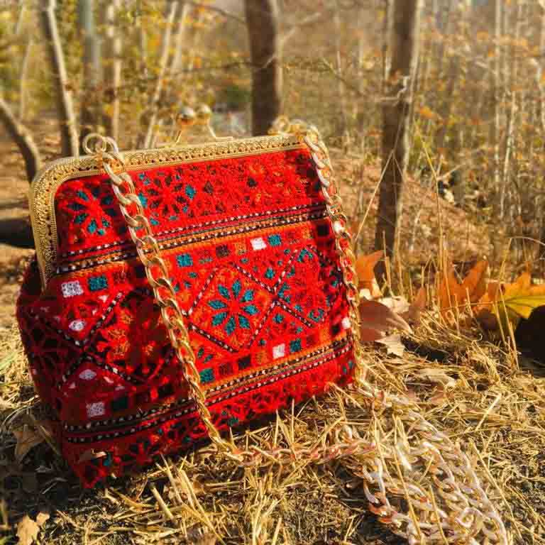 Embroidered Clutch Handbag with Traditional Geometric Pattern – Bisheh