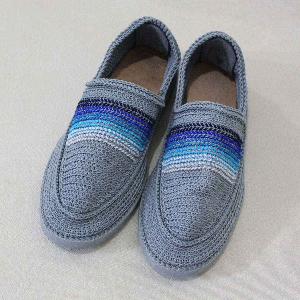 Handcrafted Persian Giveh Shoes – Gray Klash Model