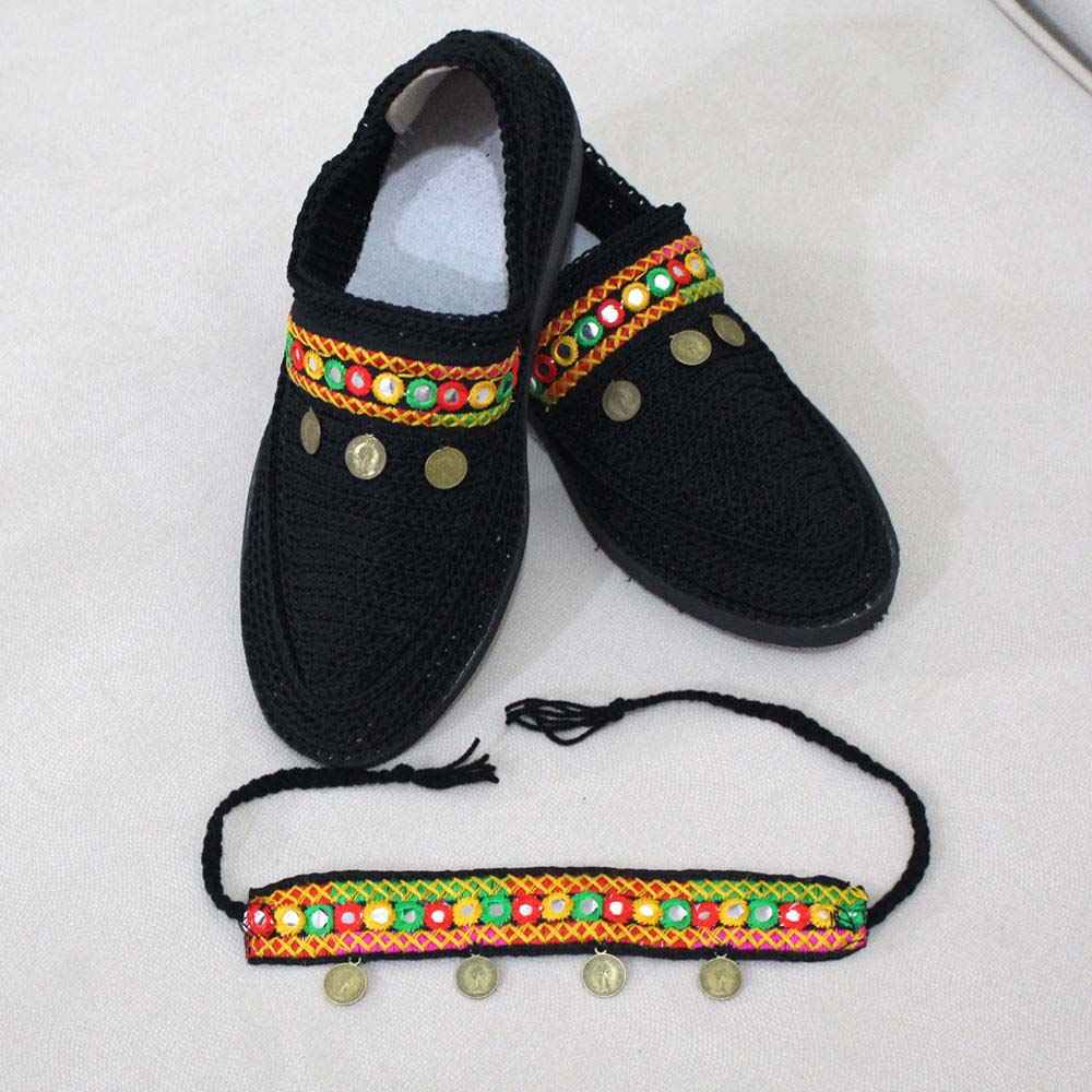 Handcrafted Persian Giveh Shoes – Traditional Black Model