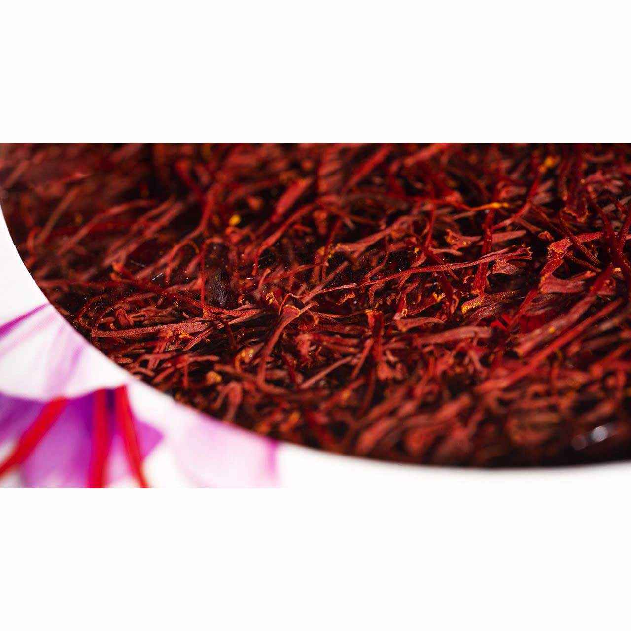 Novin Sargol Persian Saffron – Premium Authentic Saffron – 4.61g