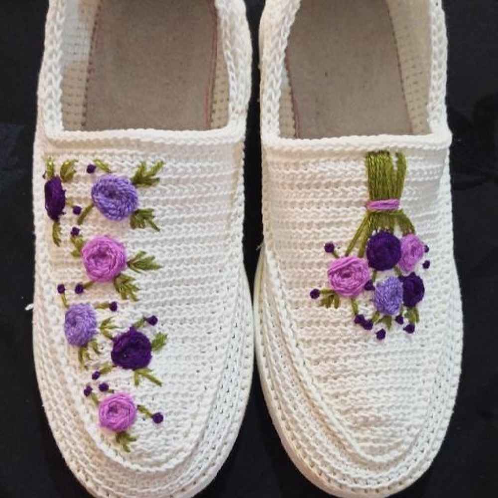 Giveh Shoes – Persian Handcrafted Breathable Footwear Flower Model
