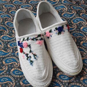Handcrafted Persian Giveh Shoes – Lale White Floral Model