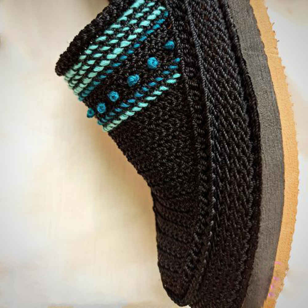 Handcrafted Persian Giveh Shoes – Star Black Striped Model