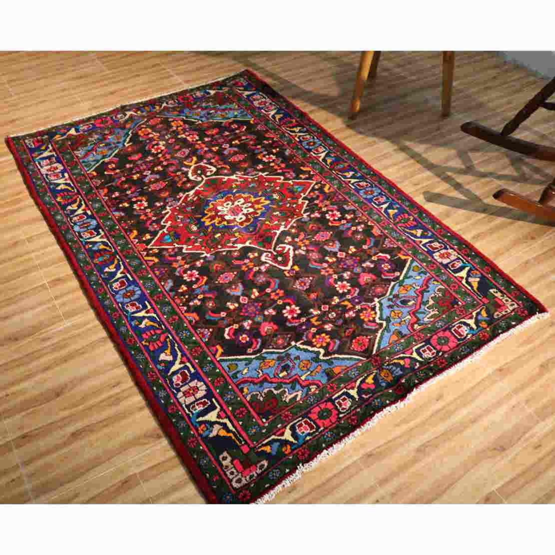 Hand-Knotted Persian Zanjan Rug (Tribal Traditional Toranj & Medallion) – Red Wool
