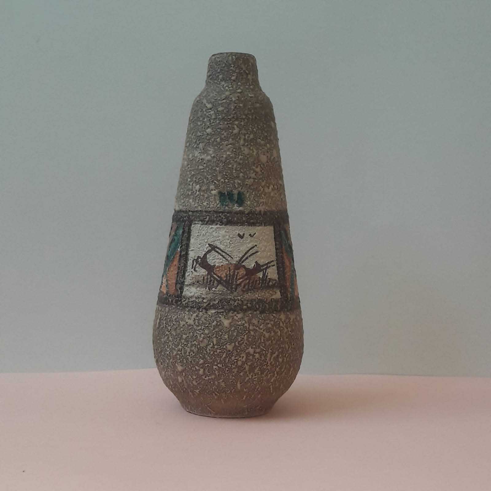 Handcrafted Decorative Persian Pottery Vase with a Single Stem Silhouette, Featuring the Silik Art Motif for an Artistic Display