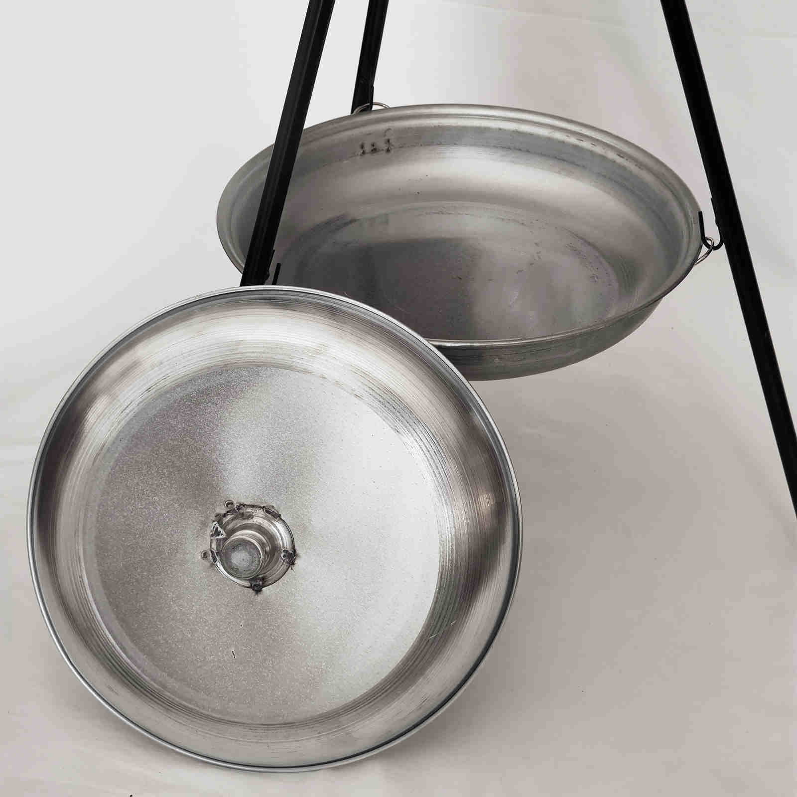 Cauldron Campfire Cooking Tripod with Pan – Ideal for Outdoor Cooking