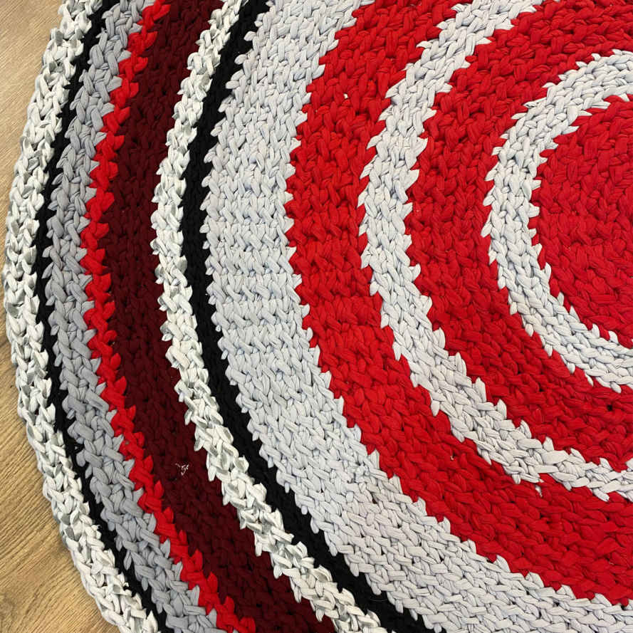 Handwoven Boho Macrame Floor Rug – Teriko Pattern