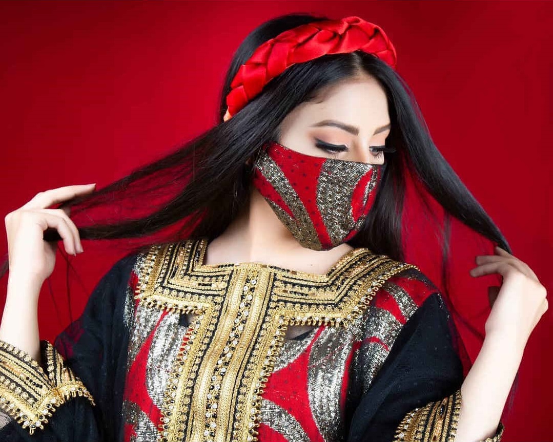 Handcrafted Fashion Embroidered Face Mask for Women – Model Hasti
