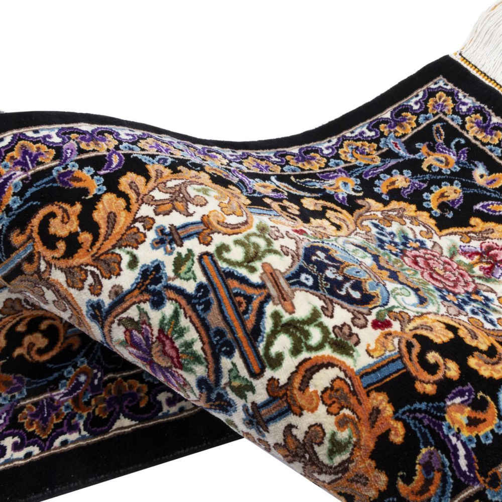 Hand-Knotted Silk Runner Tablecloth – Garden Motif Black