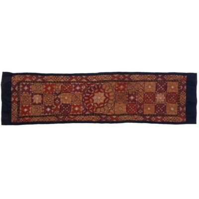 Hand Embroidered Table Runner Model Arad