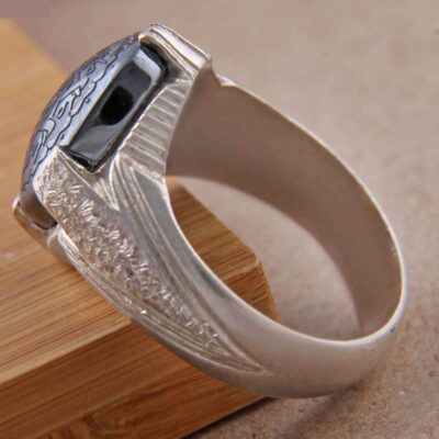 Hematite Silver Gemstone Ring for Men – Maahin Model, Islamic Calligraphy, Traditional Persian Design