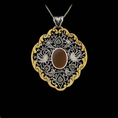 Persian Engraved Silver Pendant Necklace with Agate – Birds & Flowers Design