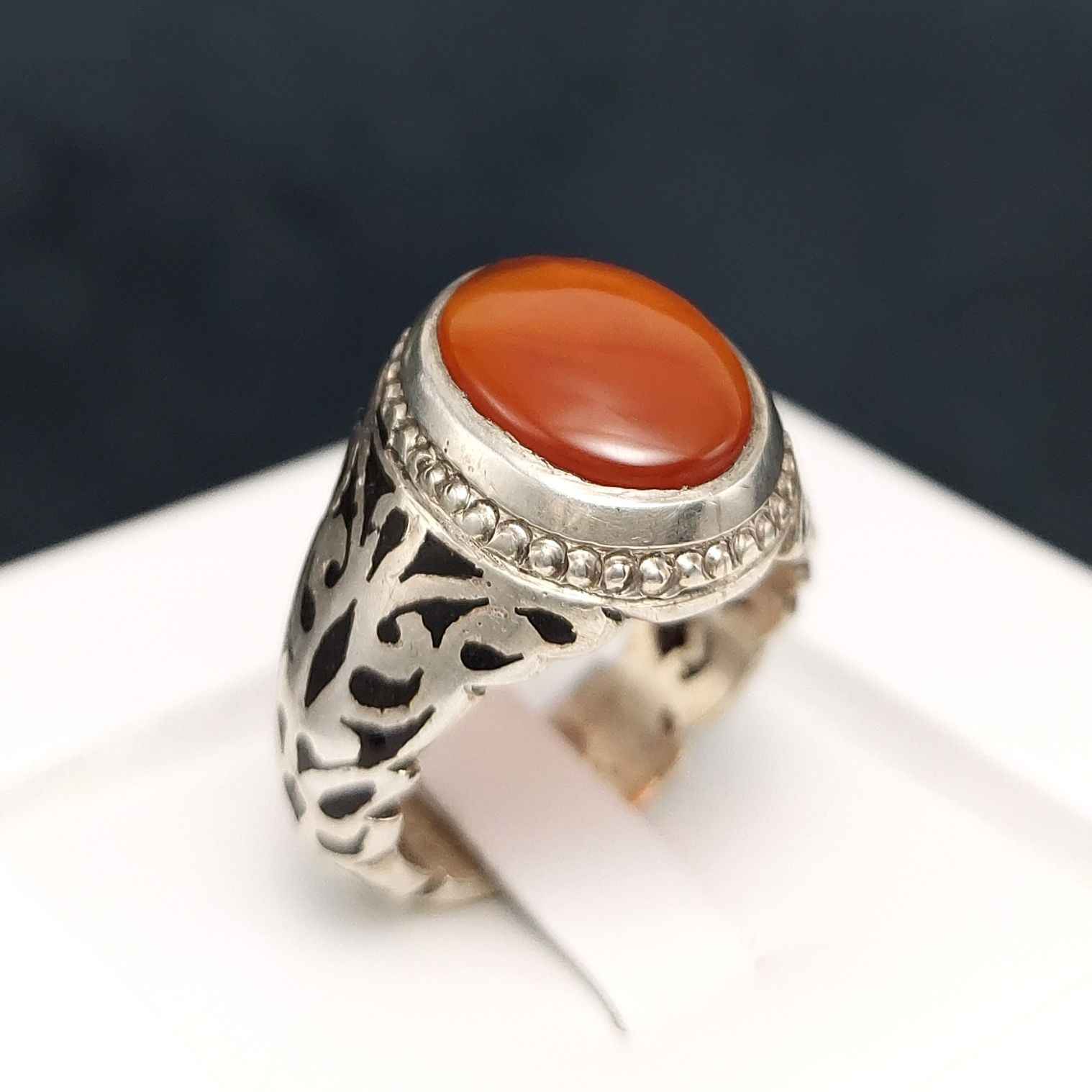 Persian Yemeni Aqeeq Silver Ring for Men Hasti