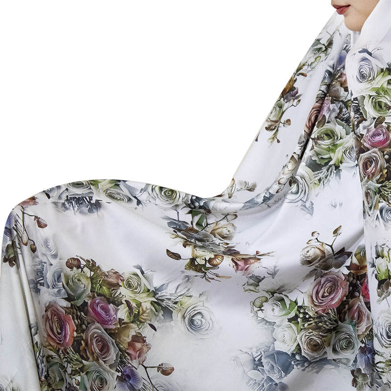 Bunch of Flowers Patterned Hijab – Women’s Namaz Chador