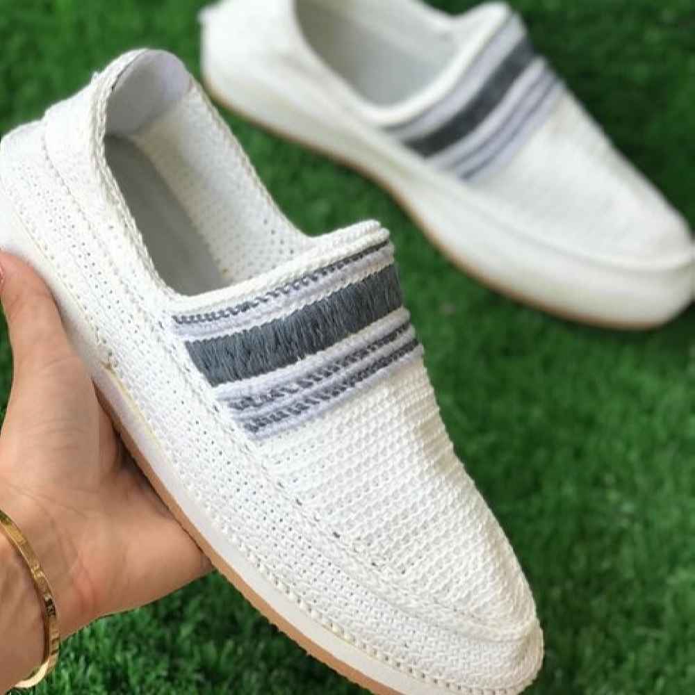 Handcrafted Persian Giveh Shoes – Tradition White Striped Model