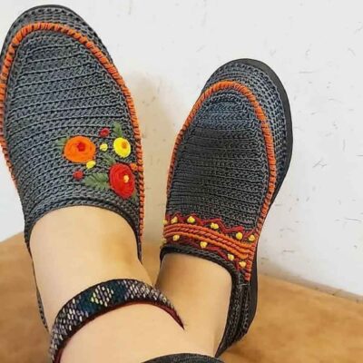 Handcrafted Persian Giveh Shoes - Gray Floral Art Model