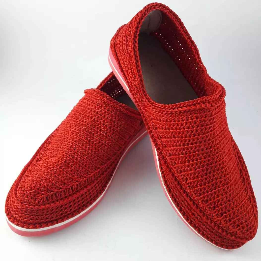 Handcrafted Persian Giveh Shoes – Mand Model Vibrant Red