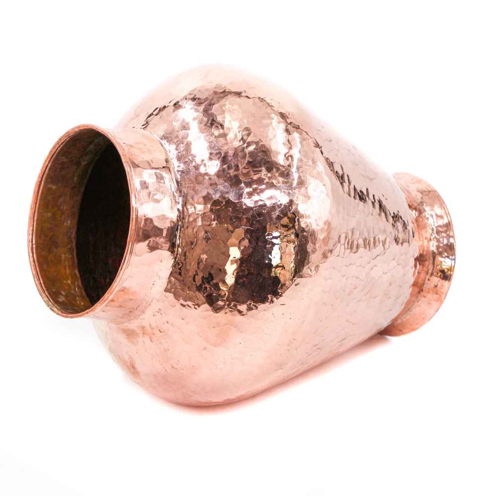 Handcrafted Decorative Persian Hammered Copper Vase, Featuring the Khomrei Model for Displaying Single Stems with Elegance