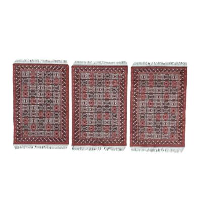 Set of 3 Polyester Fabric Under Plate Mats – Rug Style Model Arg