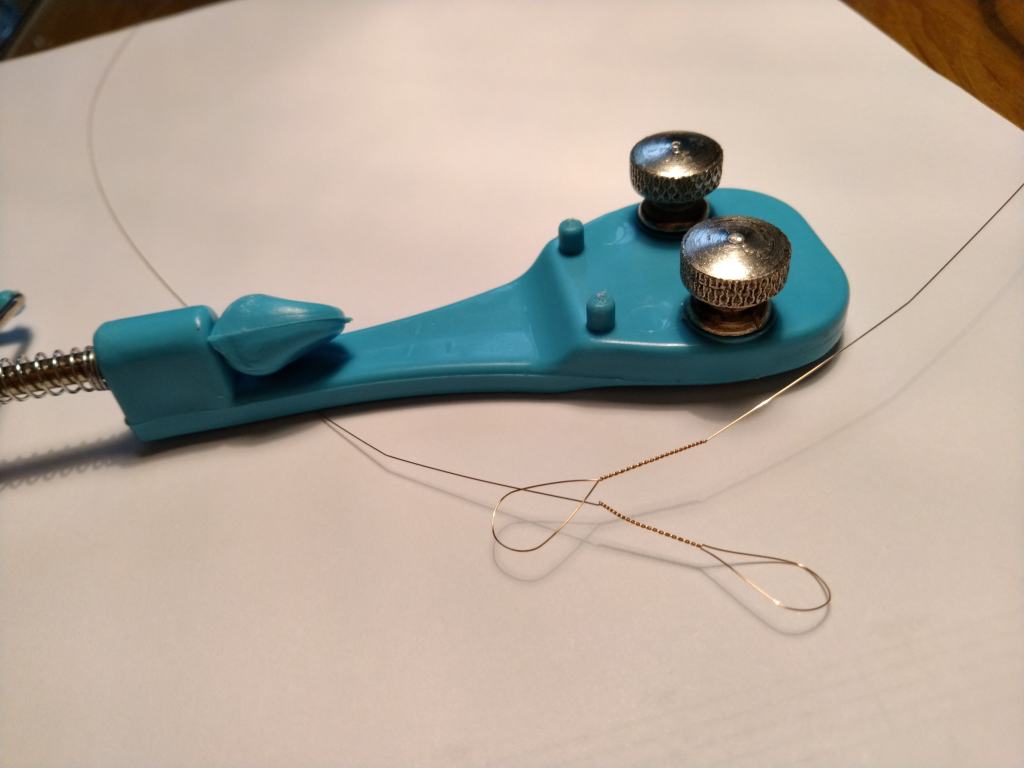 Universal String Twister Suitable for Persian instruments