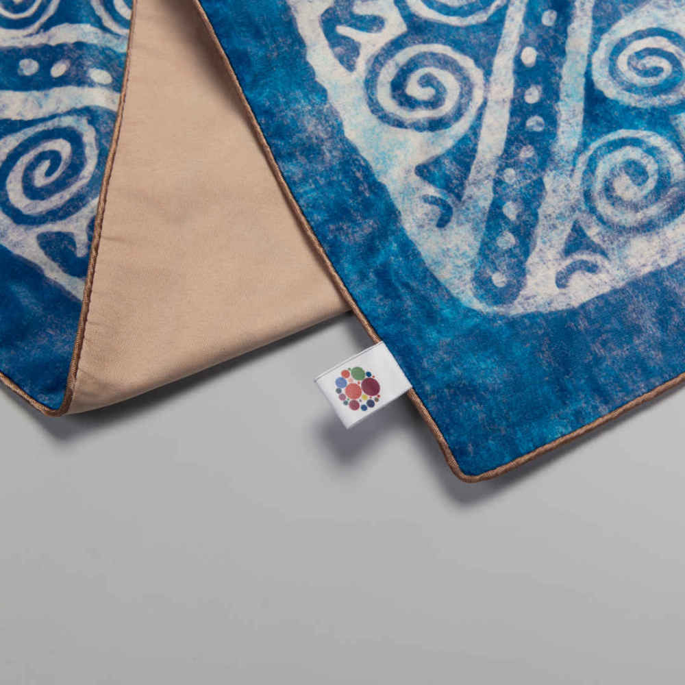 Persian Elegance Blue Velvet Table Runner Parto