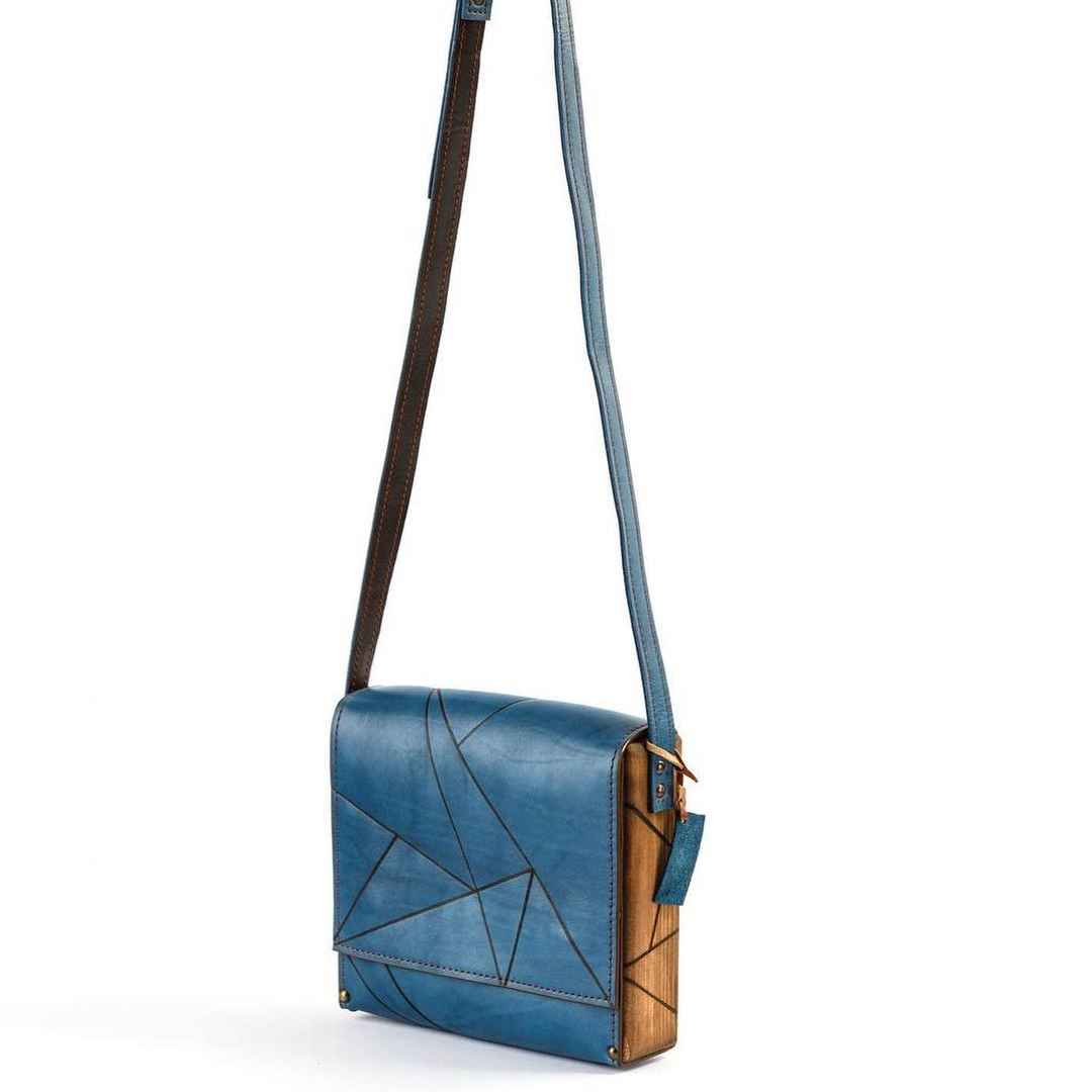 Luxurious Handcrafted Leather Crossbody Shoulder Bag – Dagh Edition