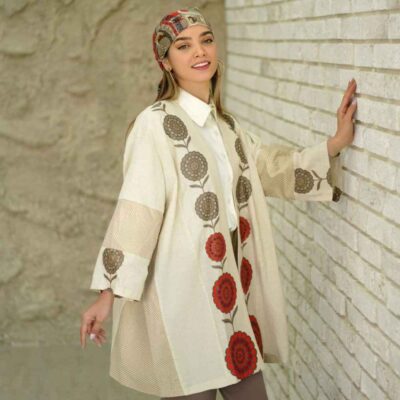 Elegant Persian Manto Herra with Contemporary Fashion Style