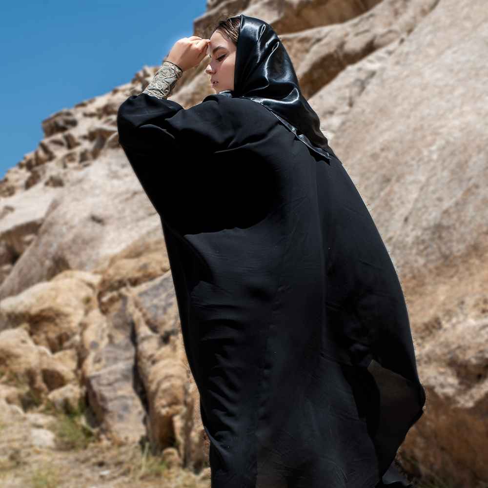 Elegant Butterfly Abaya for Women – Persian-Inspired Design