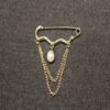 Modern Safety Pin Brooch with Diamond Accent – Elegant Glamour