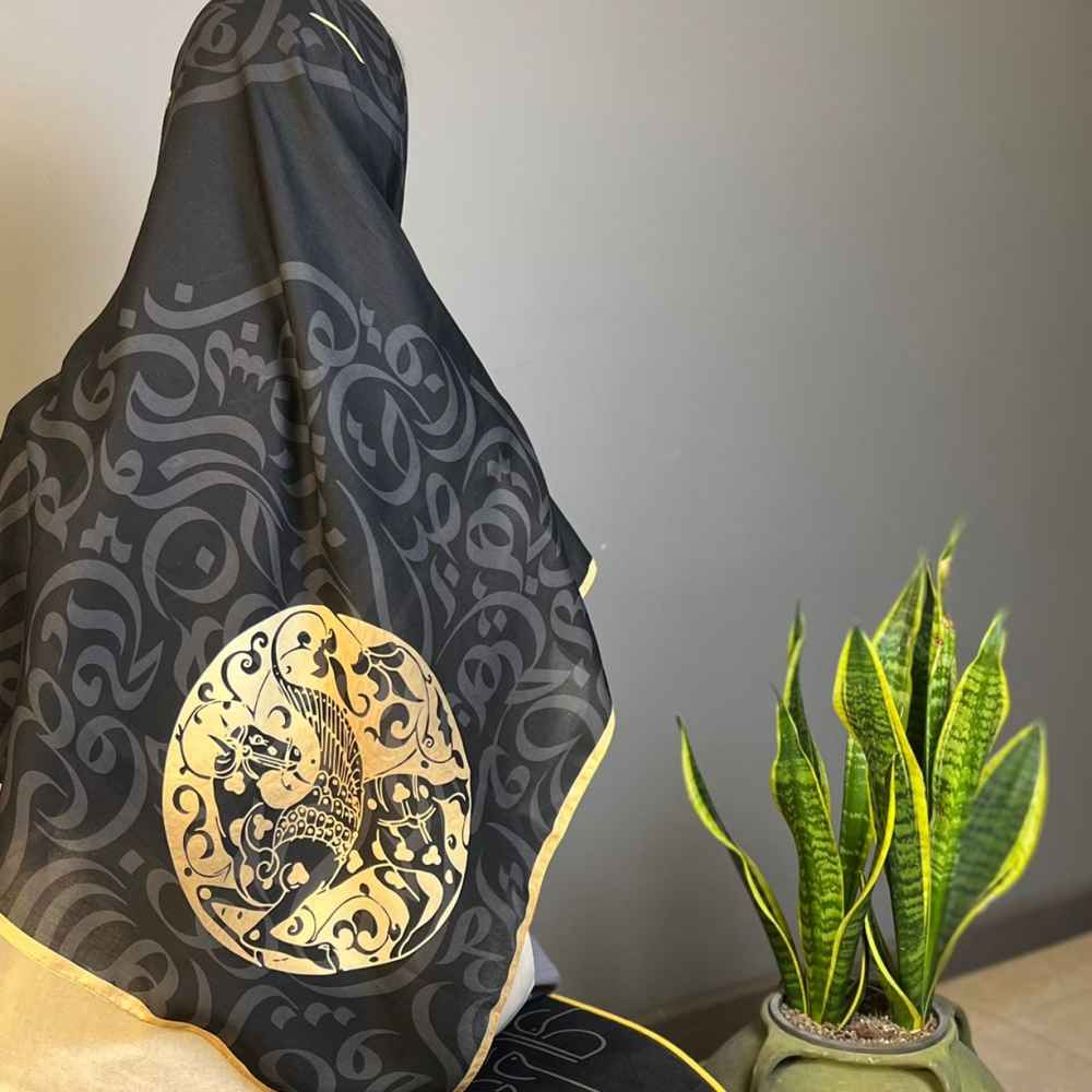 Persian Artistic Print Scarf for Women – Luxe and Vibrant Jaam Design