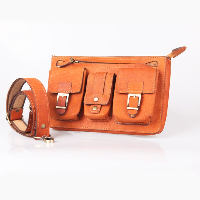 Real Leather Fanny Pack with Adjustable Belt for Men – Perfect for Travel & Outdoor