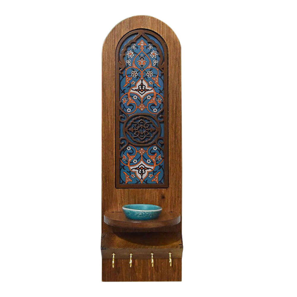 Decorative Wall Key Holder with the Deign Lina