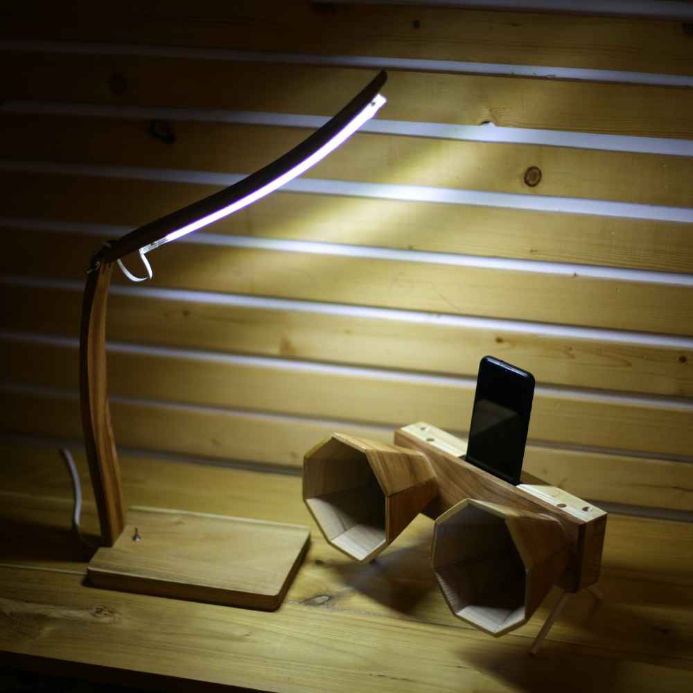 Minimalist Architectural Wooden Adjustable Desk Lamp