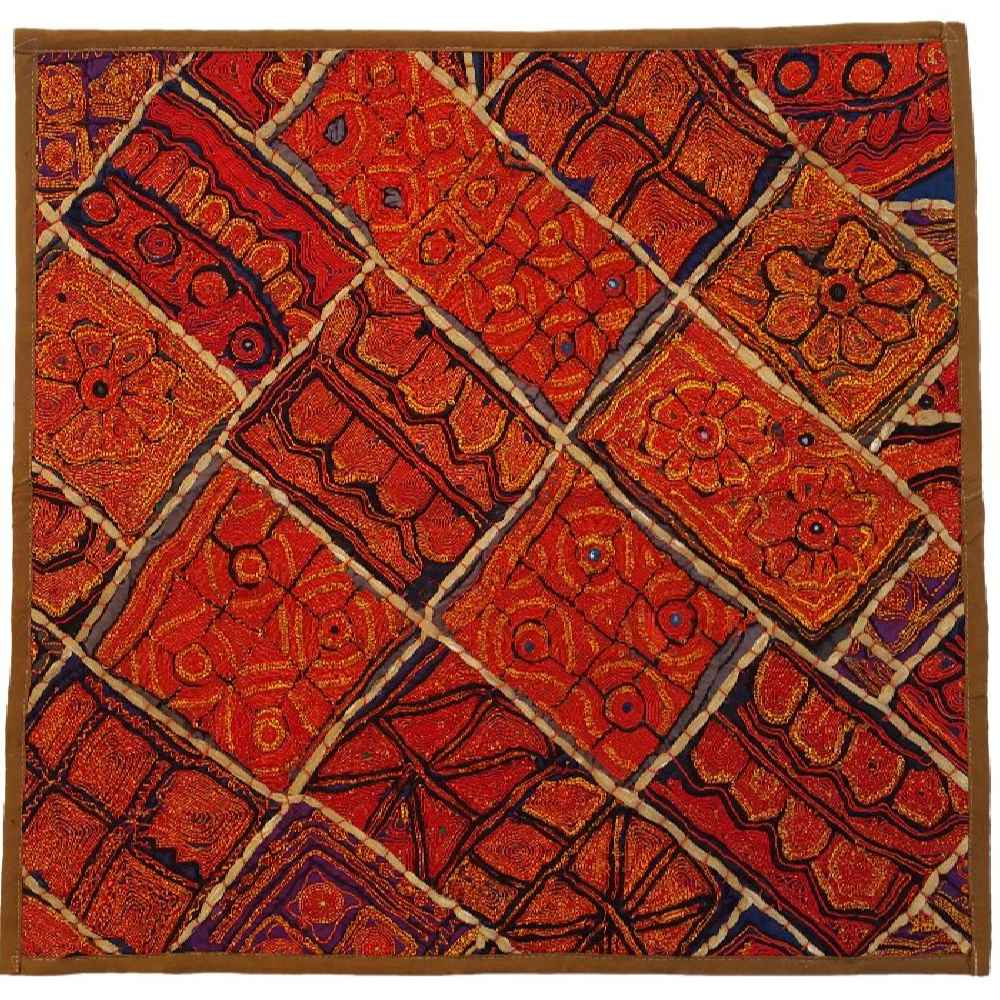 Patchwork Embroidered Tablecloth Model Vania