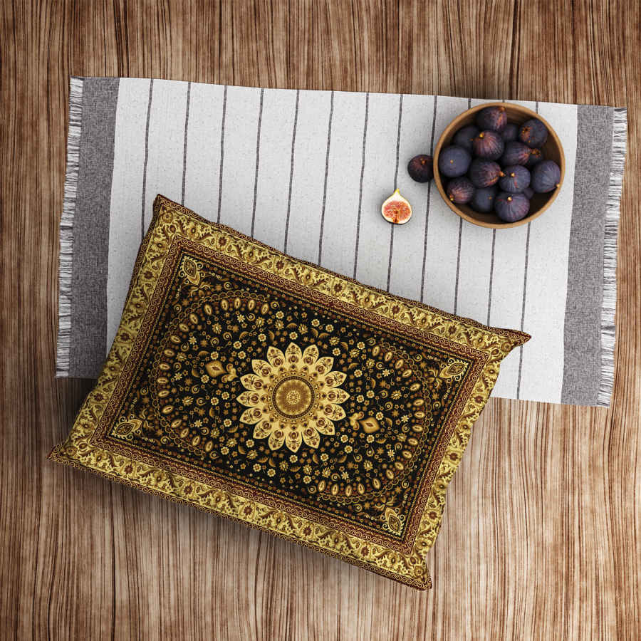 Persian Velvet Pillowcase – Standard Sized Model Ladan – Sophisticated Luxury (x2)