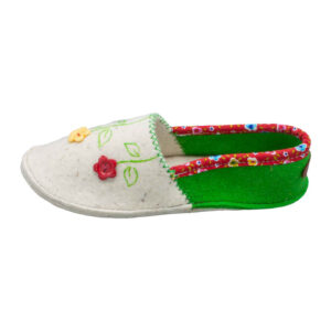 Persian Felt Slippers – Chic and Cozy