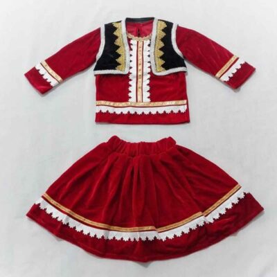 Women's Traditional Gilaki Clothing Set with Iranian Ethnic Design