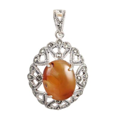 Persian Silver Pendant Necklace with Yemeni Aqeeq - Heart Traditional Medallion