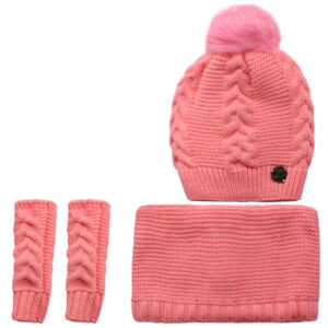 Women’s Knitted Hat and Scarf Set Model Kiana