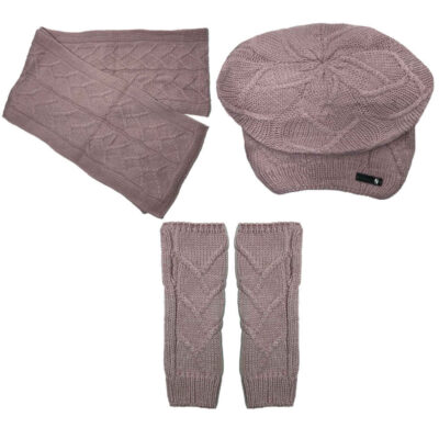 Women's Knitted Hat and Scarf Set in Cotton for Winter Fashion, Lilac Model