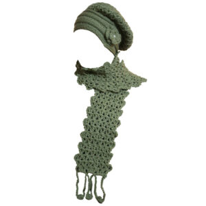 Women’s Knitted Hat and Scarf Set Model Samin