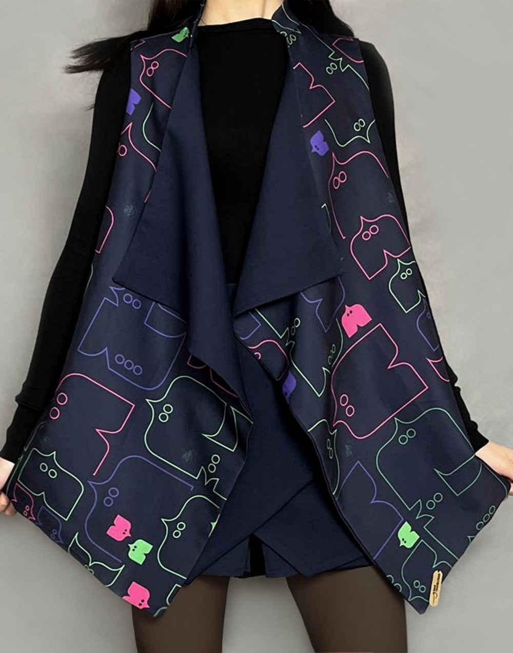 Persian Women’s Vest Model Hich