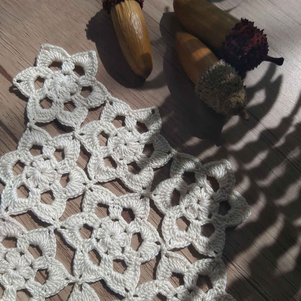 Crochet Hand Knitted Tablecloth Model Mino