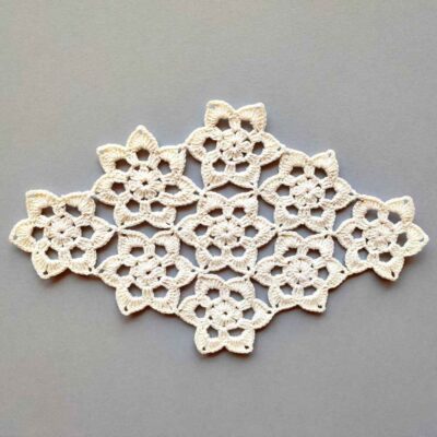 Crochet Hand Knitted Tablecloth Model Mino
