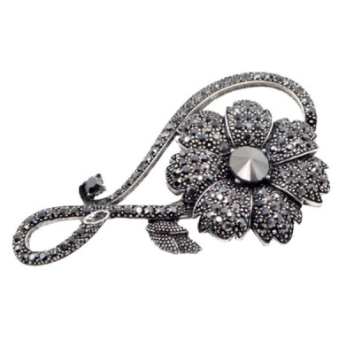 Golbaran Flower Metal Rhinestone Brooch – Elegant Floral Design